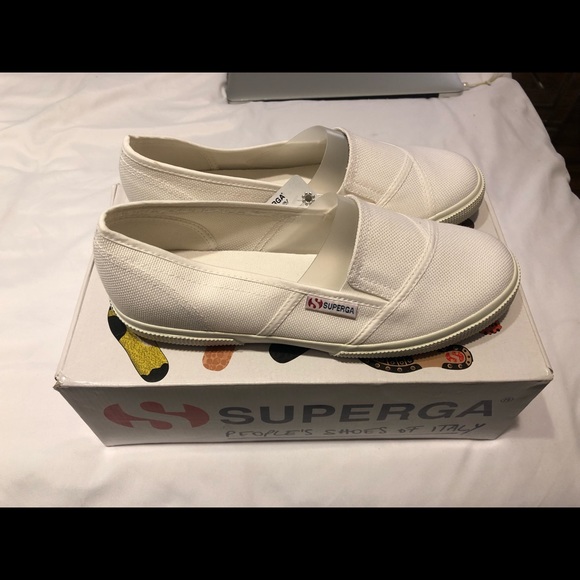 Women’s Superga sneakers size 8.5 - Picture 2 of 3